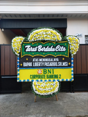 Papan Bunga Duka di Sendangsari